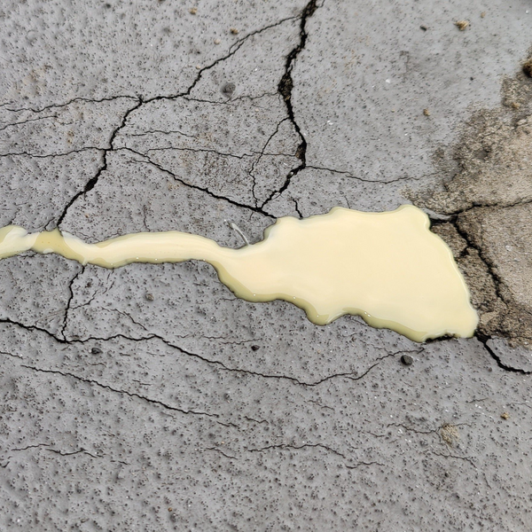 Superbond Fassaden-Rissfüller – Silikatharz für dauerhafte und flexible Reparaturen