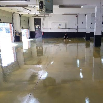 Superbond Epoxidharz-Bodenbeschichtung öltolerant – Garage, Werkstatt & Industrie