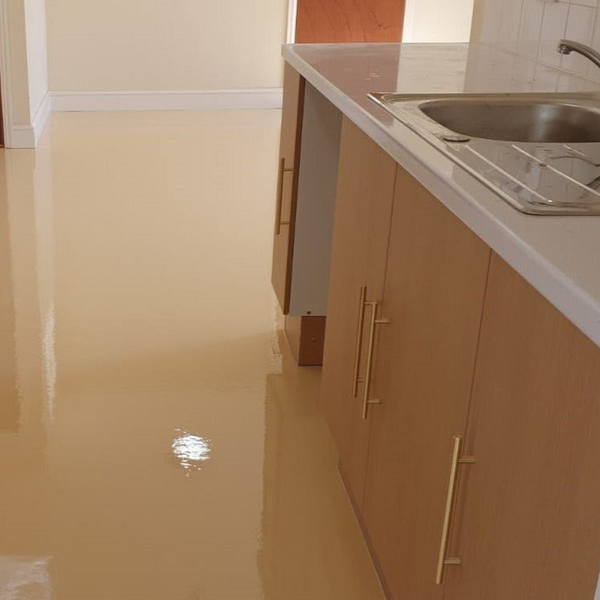 Superbond Epoxidharz-Bodenbeschichtung – Hygienisch für Küchen