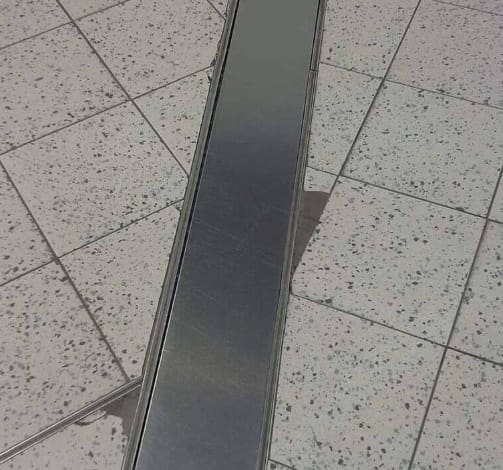 Superbond Easi-Patch – Schnell aushärtender Flüssigmörtel für unebene Betonböden