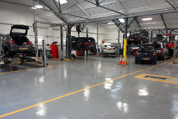Superbond Epoxidharz Garagenbodenbeschichtung Set – Bis 25 m²