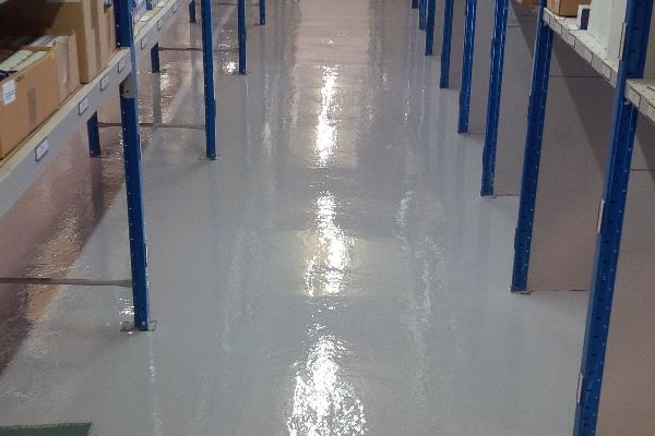 Superbond Epoxidbeschichtung – Selbstgrundierend